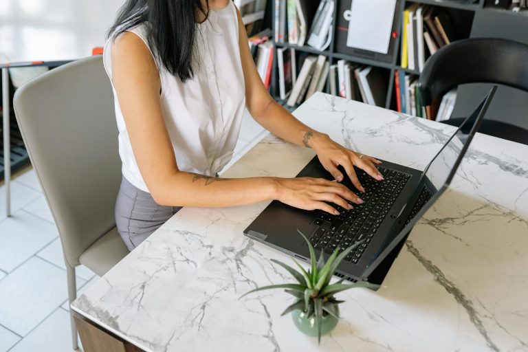 What Exactly Does A Virtual Executive Assistant Do?