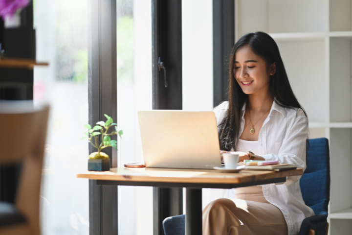 What Is A Virtual Executive Assistant And Do They Do