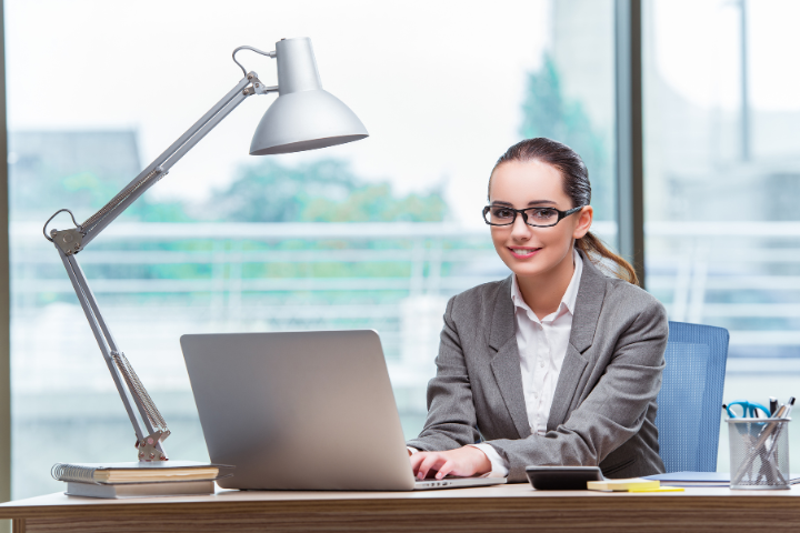 Why Hire A Virtual Executive Assistant For Your Firm