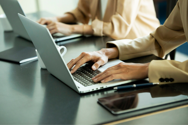 Administrative Assistant Services Increases Productivity