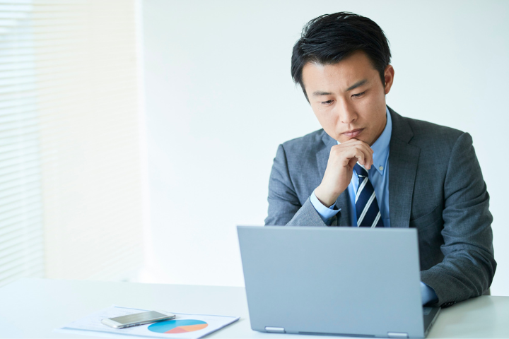 He Knows So Hire A Virtual Executive Assistant
