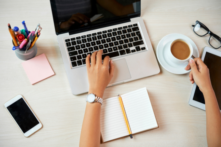 Whats An Executive Assistant And Their Tasks